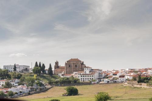 Sports un aktivitātes, Cortijo Chacón (Cortijo Chacon) in Cazalla de la Sierra