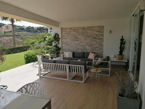 luxury ground floor apartment Mijas Costa, Málaga (foto 7)