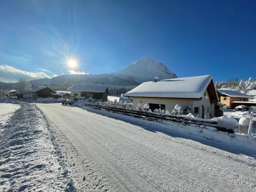  Mein Chalet, Pension in Leutasch