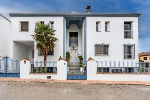 Casa de Amigos La Latina con chimenea y barbacoa