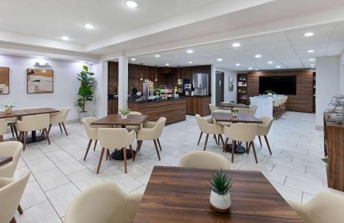 Makanan dan Minuman, Wingate by Wyndham Hattiesburg in Hattiesburg (MS)