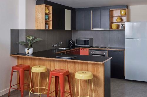 Konyha, Atura Albury in Albury