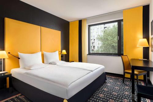 513217561 Vienna House Easy by Wyndham Katowice