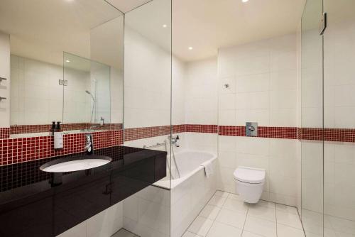 513217570 Vienna House Easy by Wyndham Katowice