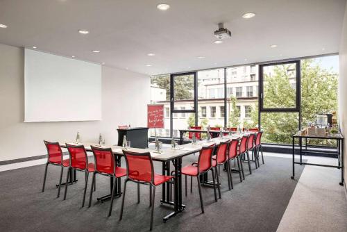 513217578 Vienna House Easy by Wyndham Katowice