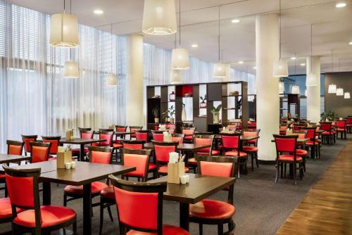 513217589 Vienna House Easy by Wyndham Katowice