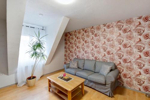 Superior One-Bedroom Apartment