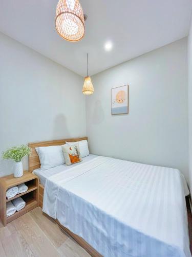 Two-Bedroom Apartment with Balcony image 6