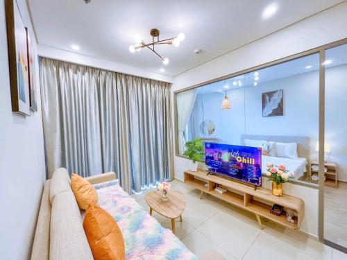 Two-Bedroom Apartment with Balcony image 4