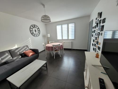 Appartement F3 de 60M² à 20 minutes de Paris. - Location saisonnière - Yerres