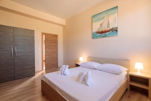 Two-Bedroom Apartment image 4