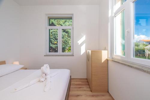 Two-Bedroom Apartment image 3