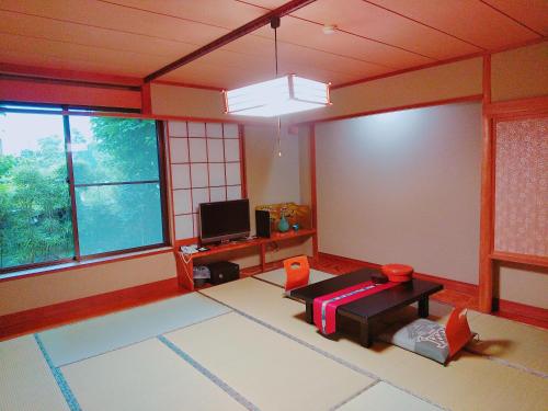 Japanese-Style Room