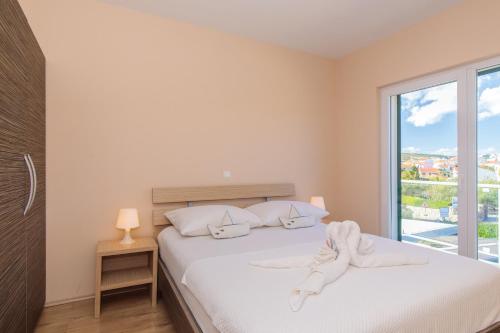 Two-Bedroom Apartment image 3