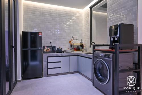 A8010 Villa Kuantan by Iconique BBQ or Pool A8010 Villa Kuantan by Iconique BBQ or Pool