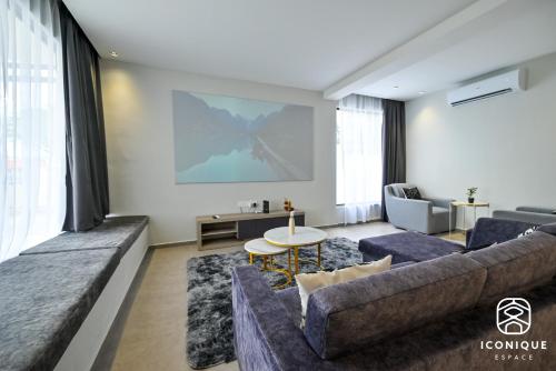 A8010 Villa Kuantan by Iconique BBQ or Pool A8010 Villa Kuantan by Iconique BBQ or Pool