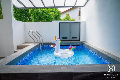 A8010 Villa Kuantan by Iconique BBQ or Pool A8010 Villa Kuantan by Iconique BBQ or Pool