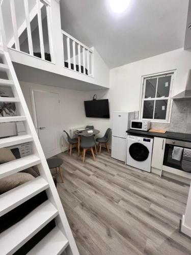 Newly refurbished Studio flat Colwyn Bay