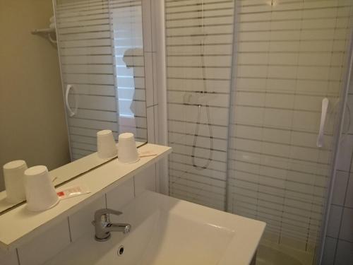 Hotel TGV - image 7
