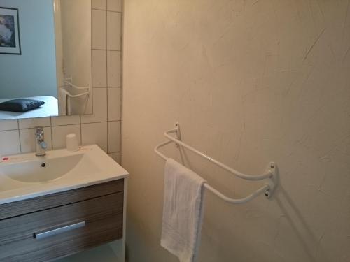 Hotel TGV - image 10