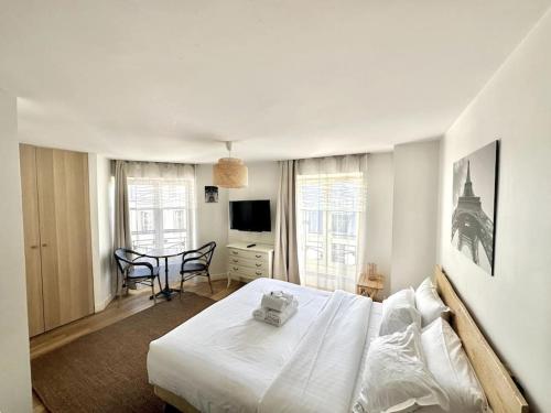 Paris, Opéra 5...Charming apartment in Paris, Paříž