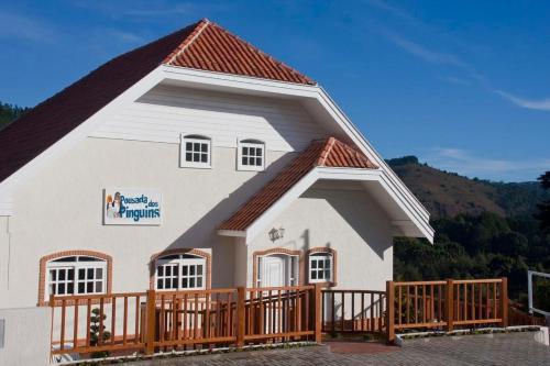 La Pinguins - image 10