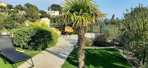 Jardin, Provenzalisches Haus Hannah - Garten mit Meerblick und Pool by Riviera HomeLife in La Baumette