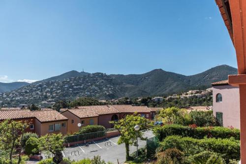 전망, Hübsch eingerichtetes Apartment Miramar mit großem Balkon, Pool, fussläufig zum Strand (Hubsch eingerichtetes Apartment Miramar mit großem Balkon, Pool, fusslaufig zum Strand) in 주앙-레-팽 시티 센터