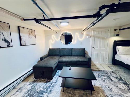 NEW! JXN BnB - Cozy Southshore of Boston in Brockton, USA