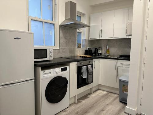 Newly refurbished Studio flat Colwyn Bay