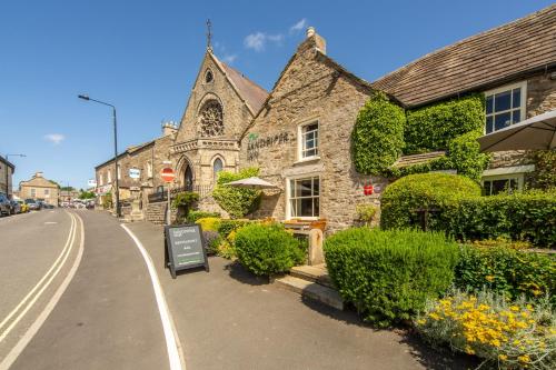 Theaked Stones - image 6