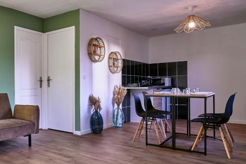 NG SuiteHome - Lille I Roubaix Barbieux I Montesquieu - Appartement 3 chambres - Netflix - Wifi - Kitchenette - Location saisonnière - Roubaix