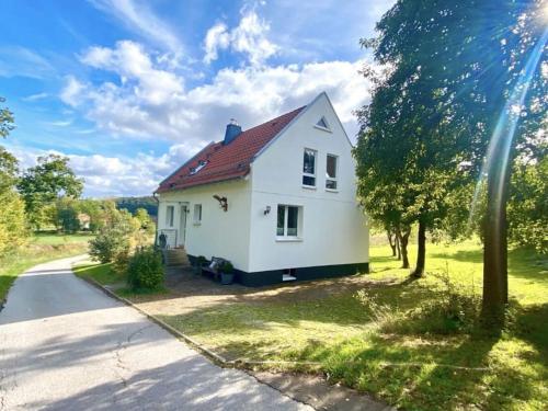 Forsthaus auf Gut Malberg - Apartment - Oberwaroldern