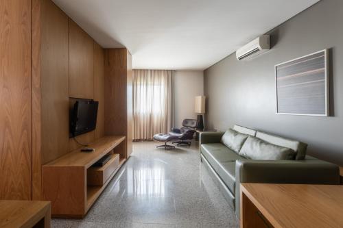 Presidential Suite image 8
