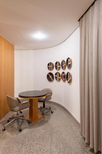 Presidential Suite image 4