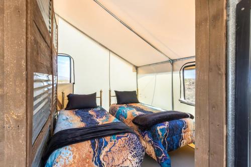 Silver Spur Homestead Luxury Glamping -The Miner detail