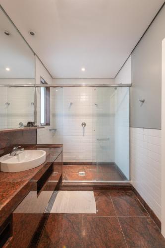 Deluxe Triple Room room in DELPLAZA Marabá São Paulo