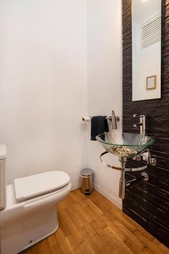 Two-Bedroom Apartment image 10