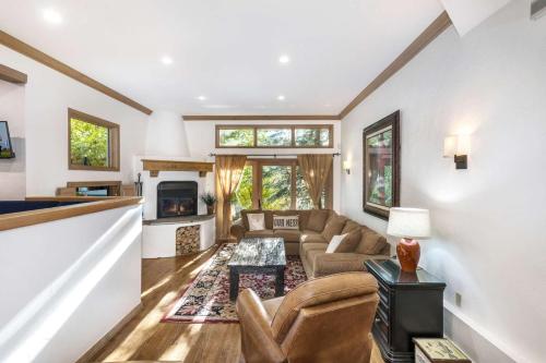 Meadow Dr 4879 #C in Vail, USA