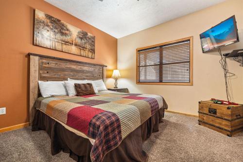 Ole Smoky Retreat - image 12