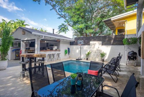 Anika Boutique Suites in Coco