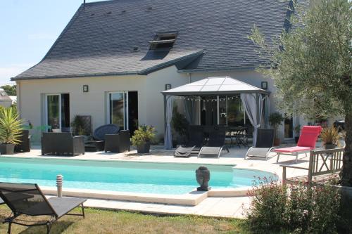 Le Champ De La Ferme – Saint-Gervais-en-Belin, AR