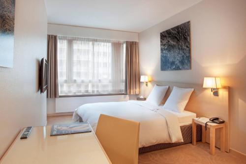 1 double bed