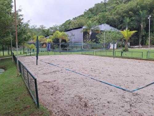 PARAÍSO Ubatuba - Praia Grande-Toninhas - Apartamento Cond Wembley Tenis - image 2