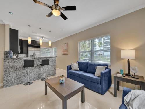 Beach Isles Modern 1BR in Fort Lauderdale with Patio