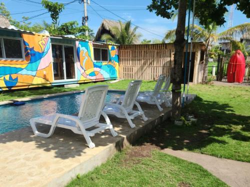 Green Belly Surf Hostel