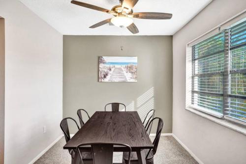 The Oceans Spacious 3BR Apartment in Victoria Park with Pool thumb 4
