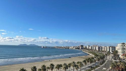 สภาพแวดล้อมโดยรอบ, Marina Premium Hotel & Apartments in วลอรา