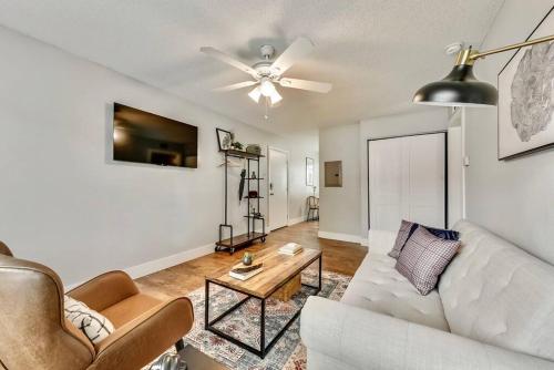 Near Downtown Dallas - The Dapper Charm in Dallas, USA