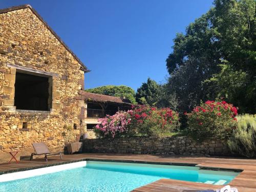 Havre de paix: maison de campagne avec piscine gîte à louer Carvès